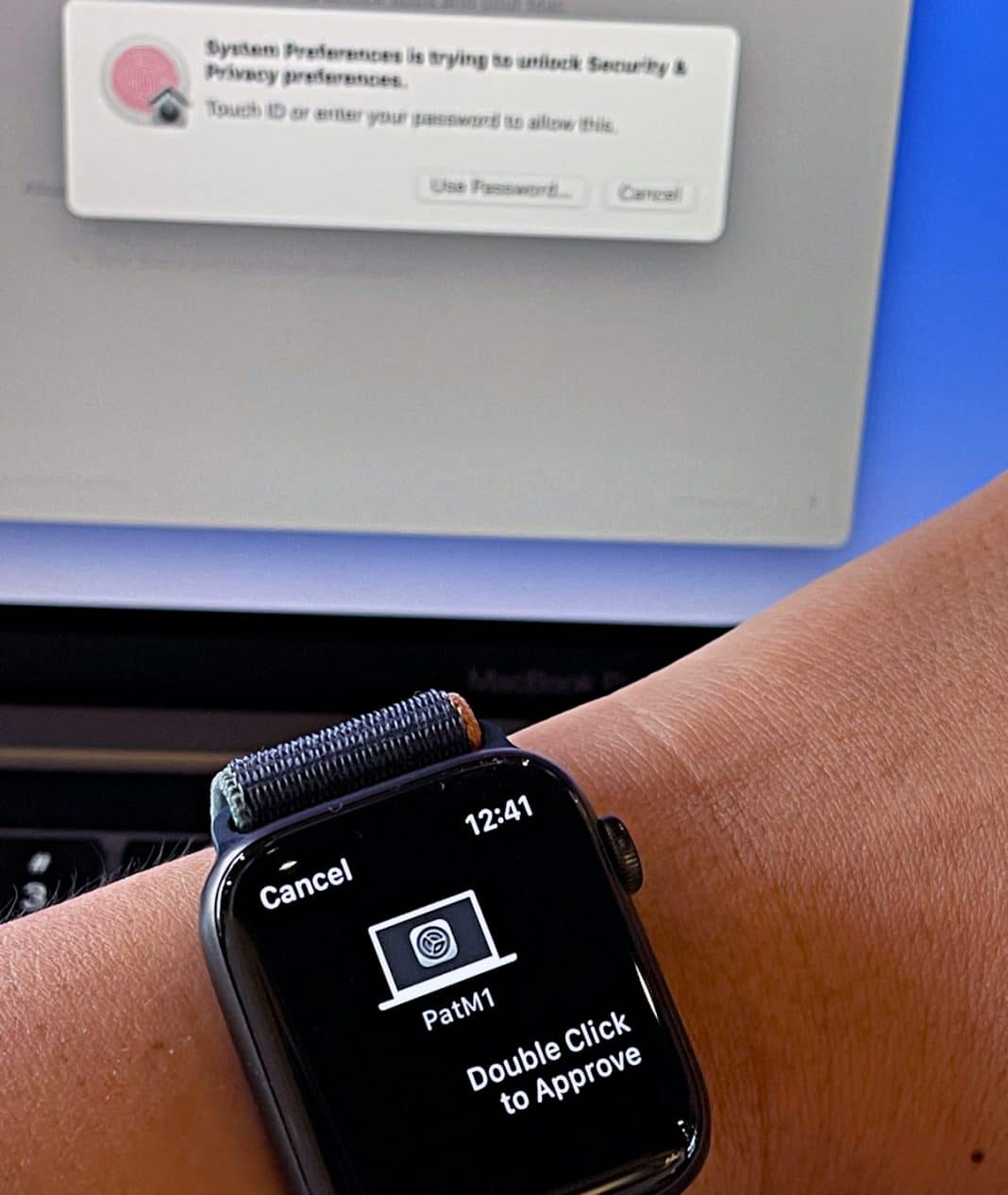 how to open a mac with apple watch